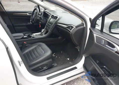 2016 Ford Fusion Se z USA, uszkodzony, nr VIN 3FA6P0HD0GR256250